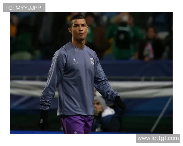 踢残的足球明星如何在逆境中重塑人生与职业生涯的辉煌 踢残的足球明星如何在逆境中重塑人生与职业生涯的辉煌